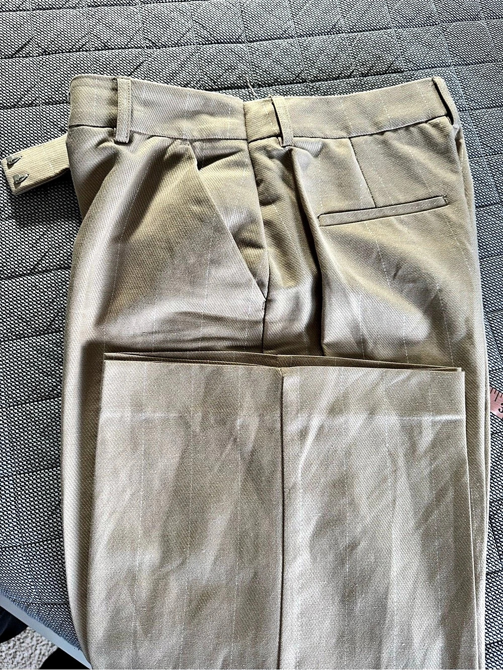 Express Editor Relaxed Trouser Relaxed Trousers in Beige Size 6